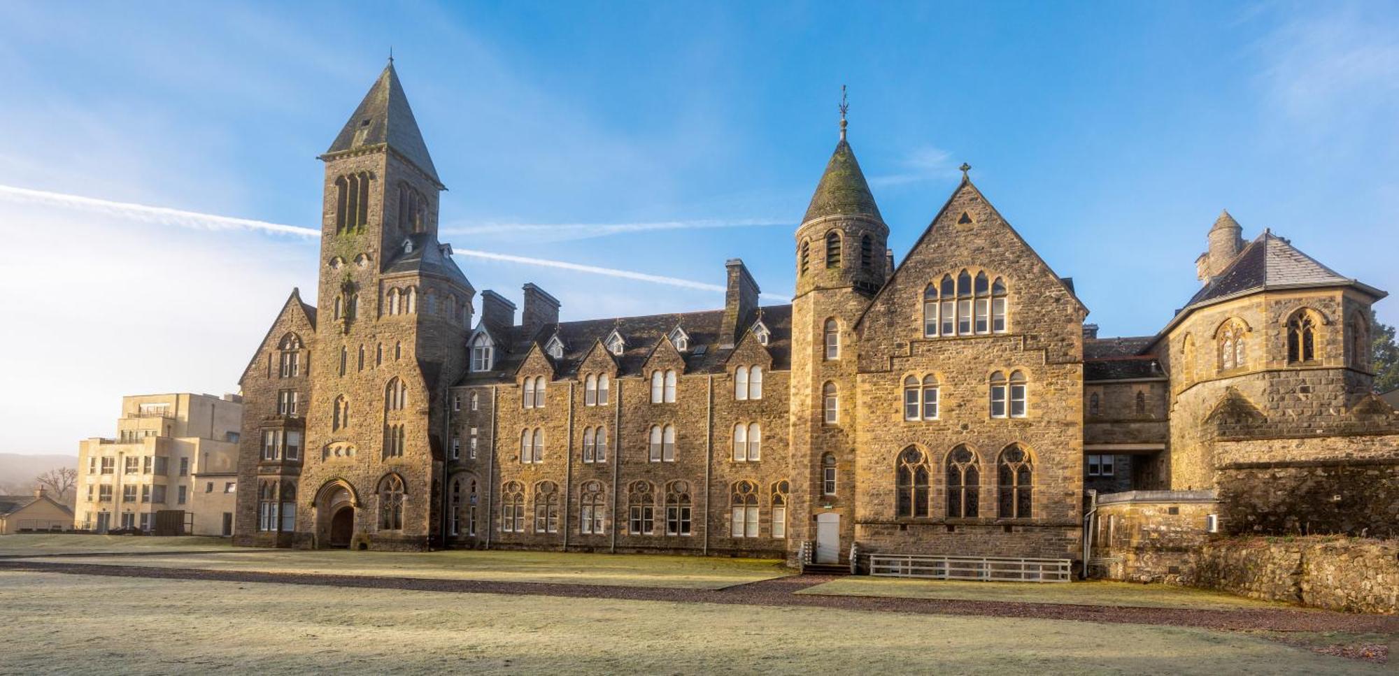 Abbey Church Upper North Aisle Luxury Self Catering 2 Bedroom Apartments Fort Augustus Exterior foto